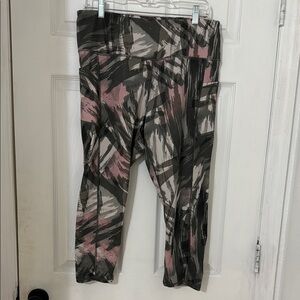 Gaiam Stylish Camouflage Ladies Leggings